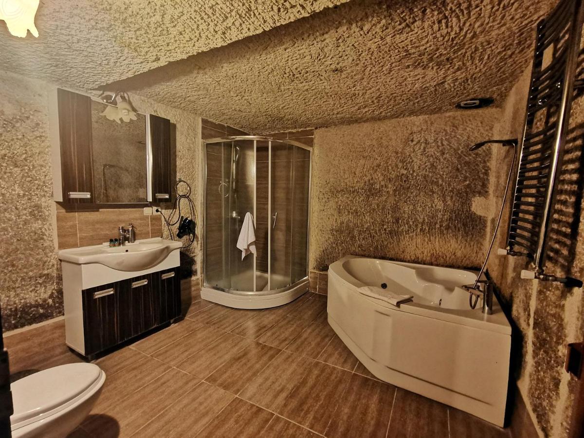 Falcon Cave 2* Гореме